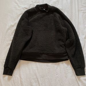 🤍Brand new Athleta sherpa crew neck!
